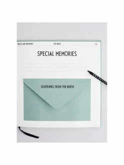 Design Letters Livre de mémoire Baby's First Book, larg. 25 x haut. 25 cm -Enfants & bébé Soldes 2022 Livre de memoire Babys First Book 12