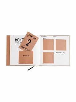 Design Letters Livre de mémoire Baby's First Book, larg. 25 x haut. 25 cm -Enfants & bébé Soldes 2022 Livre de memoire Babys First Book 7