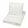 Cam Cam Copenhagen Parure de lit enfant satin de coton bio Flowing Leaf, larg. 100 x long. 135 cm + 1 taies d'oreiller 40 x 60 cmSeulement 1 produit disponible