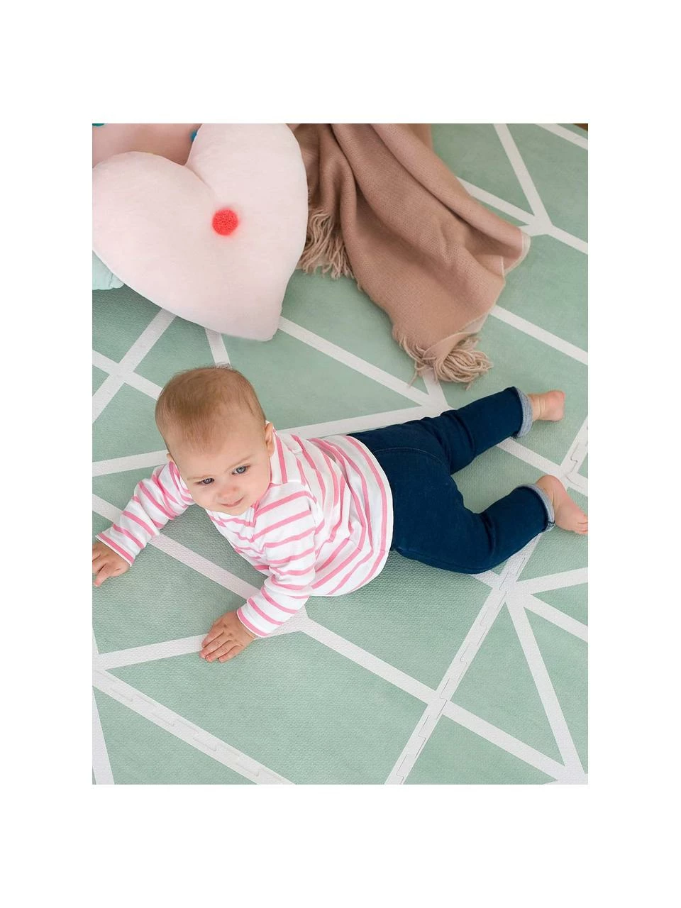 Tapis de jeu à assembler Nordic, 18 élém., larg. 120 x long. 180 cmDisponibilité limitée 4 Tapis de jeu à assembler Nordic, 18 élém., larg. 120 x long. 180 cmDisponibilité limitée – Image 2